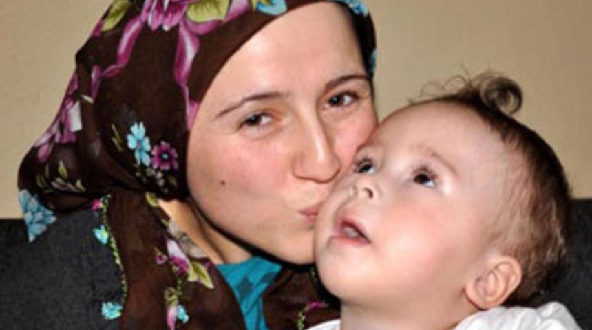 Annenin kızını yaşatma savaşı