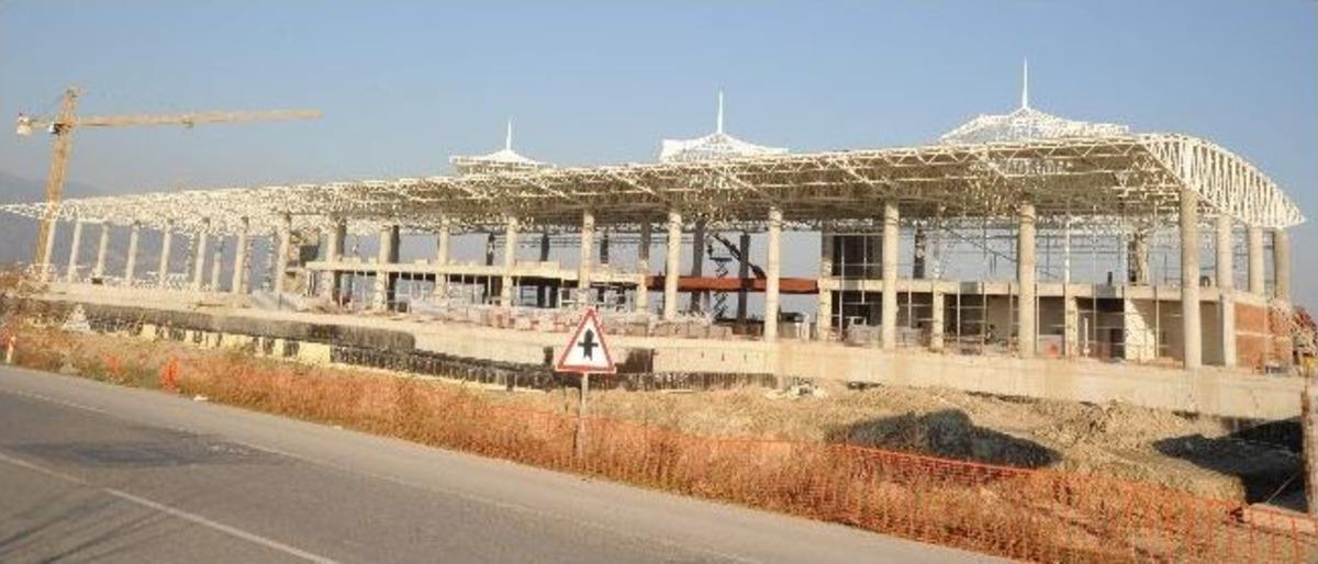 Aydın Yeni Terminal Kompleksinde &Ccedil;alışmalar T&uuml;m Hızıyla S&uuml;r&uuml;yor