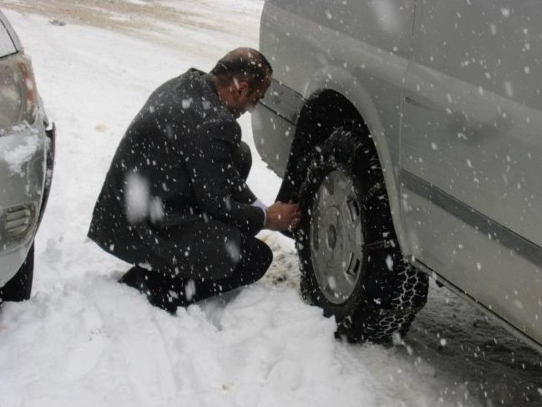 Hakkari Kar Yağışı Devam Ediyor