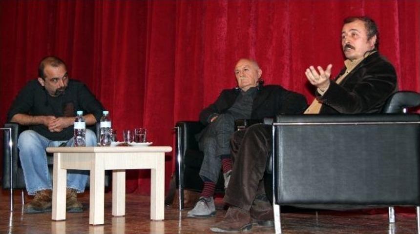 Sanatın D&uuml;n&uuml; Bug&uuml;n&uuml; Kahve Sohbetinde