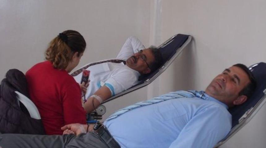 Sgk İl M&uuml;d&uuml;rl&uuml;ğ&uuml; "kan Ver Hayat Kurtar" Kampanyasına Katıldı