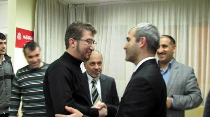 Salihli Anadolu Gen&ccedil;lik Derneği&rsquo;nde N&ouml;bet Değişimi