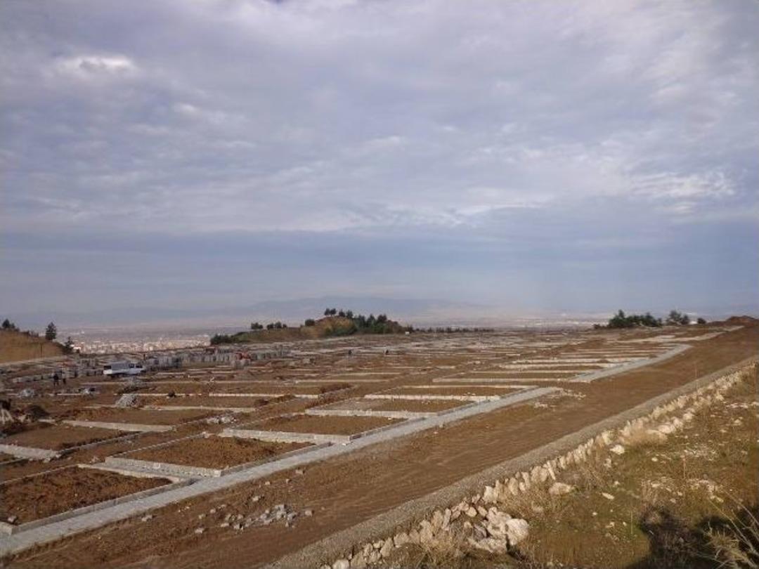 Yeni Mezarlık Alanında &Ccedil;alışmalar Devam Ediyor