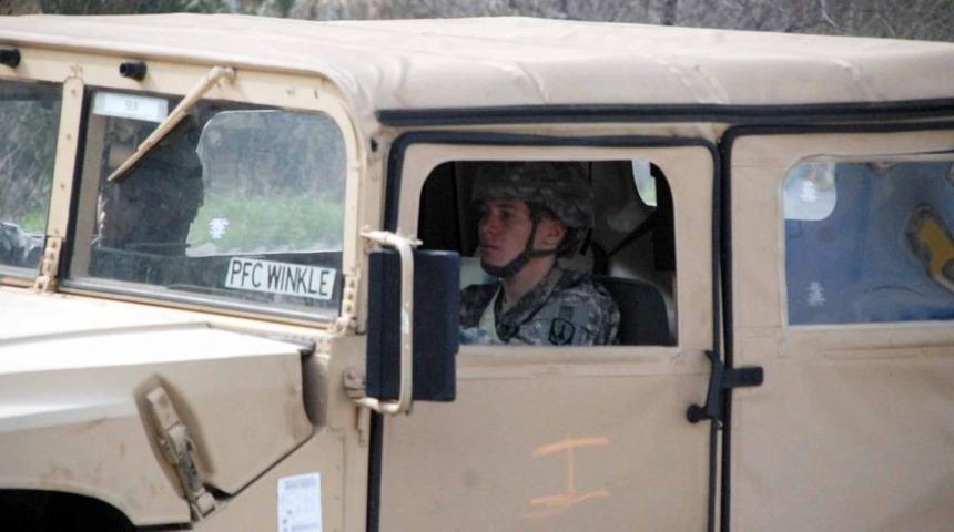 ABD&rsquo;nin Hammer Jiplerini Bayan Askerler Kullanıyor