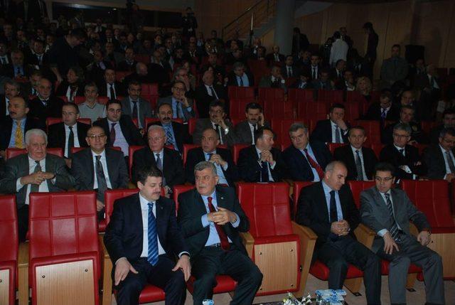 Karaosmanoğlu: Kocaeli nin Trafik Y&uuml;k&uuml;n&uuml; Kuzey Ve G&uuml;ney Otoyolları &Ccedil;&ouml;zecek 1