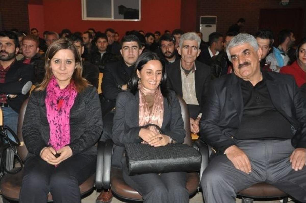 Şırnak&rsquo;ta 'dermansız Dert' Adlı Filmin Galası Yapıldı