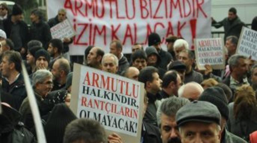 Mahalleleri 'riskli B&ouml;lge' Ilan Edilen Vatandaşlar Eylem Yaptı