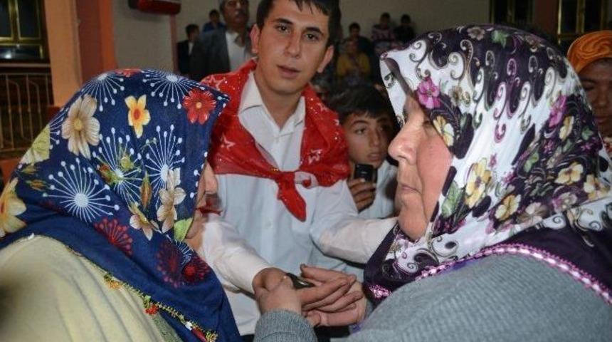 Bozyazı&rsquo;da Asker Uğurlama Gecesi
