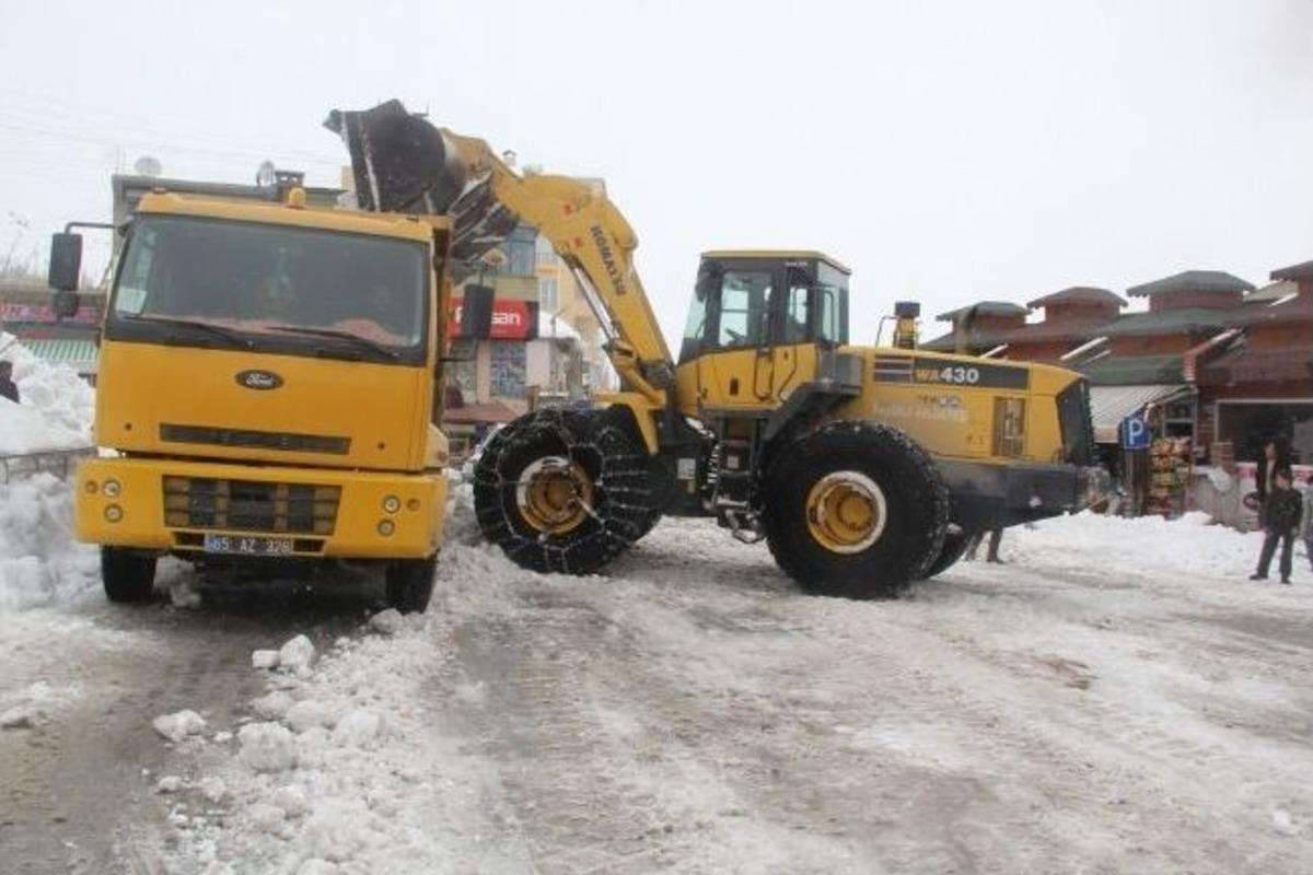 Başkale&rsquo;de 41 K&ouml;y Yolu Ulaşıma Kapalı