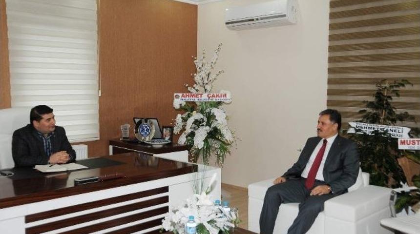 Belediye Başkanı &Ccedil;akır'dan M&uuml;siad'a Ziyaret
