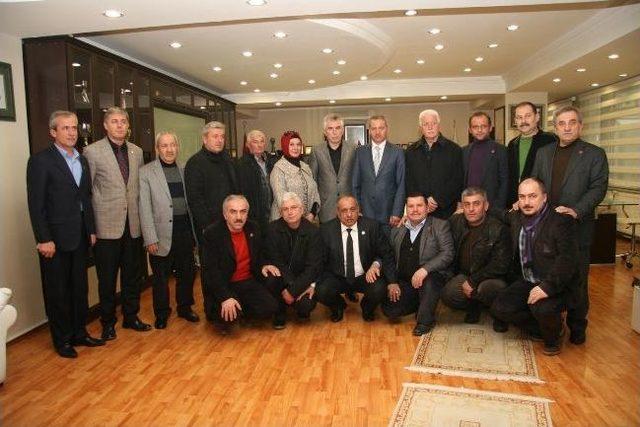 Sakaryalı Muhtarlardan Başkan Dişli&rsquo;ye Ziyaret 1