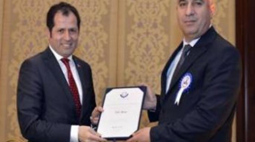 Ege G&uuml;mr&uuml;k Ve Ticaret B&ouml;lge M&uuml;d&uuml;rl&uuml;ğ&uuml;&rsquo;ne İki &Ouml;d&uuml;l Birden