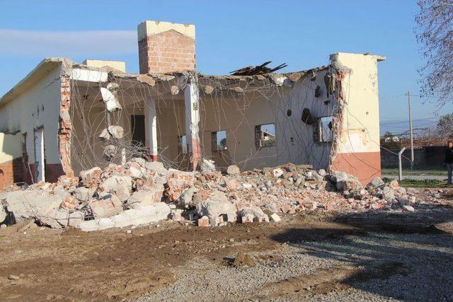 Burhaniye ye Avrupa Standartında Mezbaha Yapılıyor 1