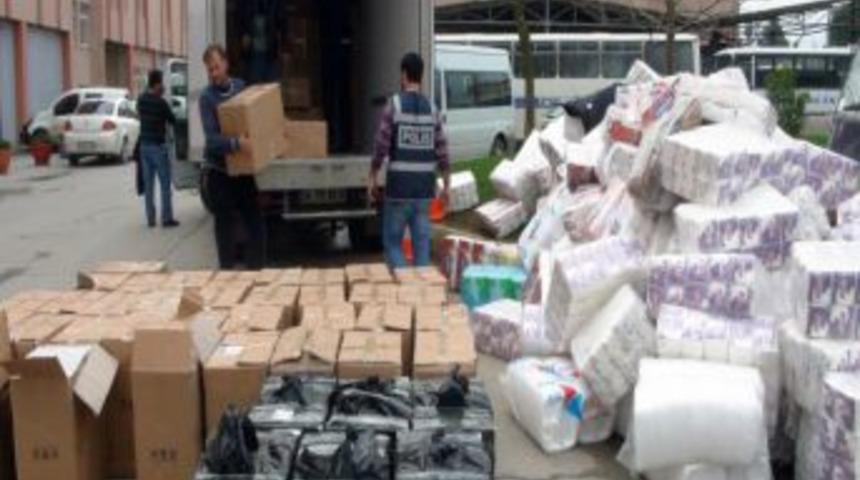 Kocaeli'nde 67 Bin Paket Ka&ccedil;ak Sigara Ele Ge&ccedil;irildi