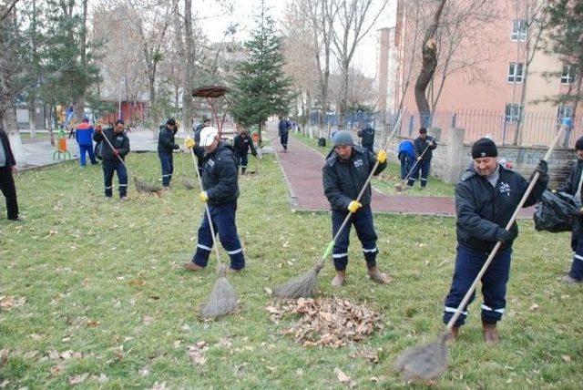 Melikgazi Belediyesi&rsquo;nden Temizlik Kampanyası 1