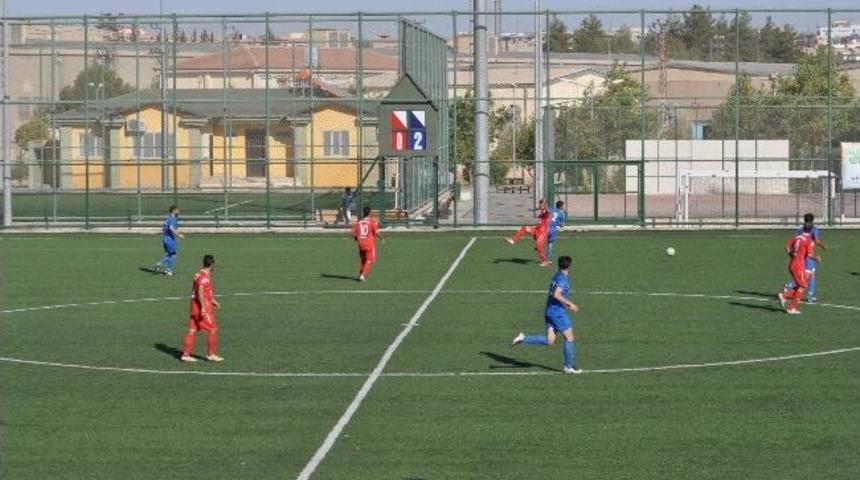 Şahinbey Belediye Futbol Takımı Ligde 3. Sırada