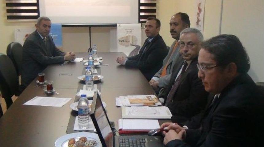 Aksaray&rsquo;da Ekmek İsrafına Karşı Kampanya