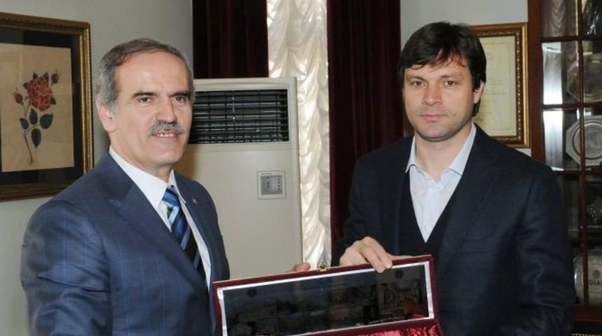 Ertuğrul Sağlam, Başkan Altepe'ye Veda Etti