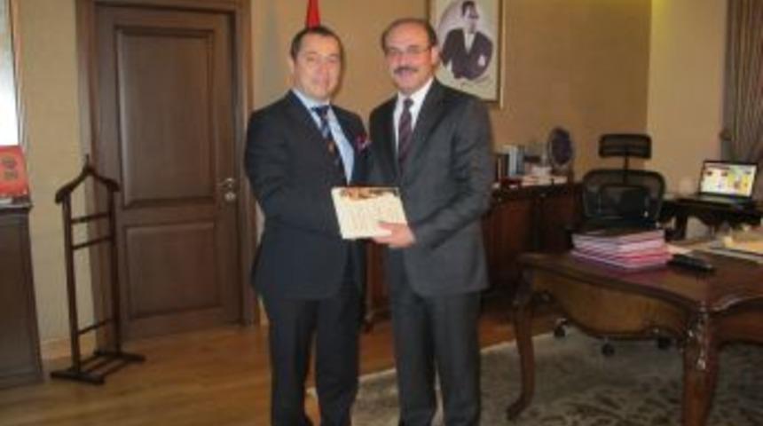 Başbakanlık Yurtdışı T&uuml;rkler Ve Akraba Topluluklar Başkanı'na Macaristan Daveti