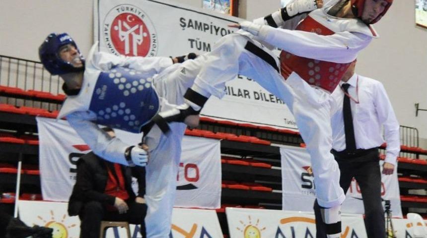 &Uuml;mitler Tekvando Şampiyonası&rsquo;nda Birinciler Kayseri, İzmir Ve Ankara&rsquo;dan &Ccedil;ıktı