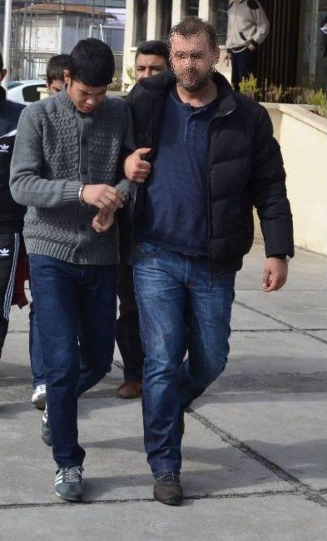 Tarsus Polisi, Hırsızlara G&ouml;z A&ccedil;tırmıyor 1