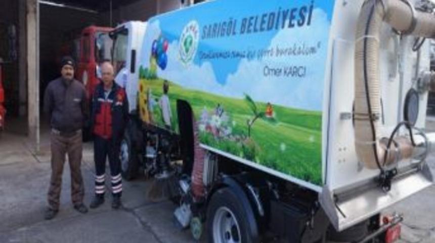 Sarıg&ouml;l Belediyesi&rsquo;ne Yeni Temizlik Aracı
