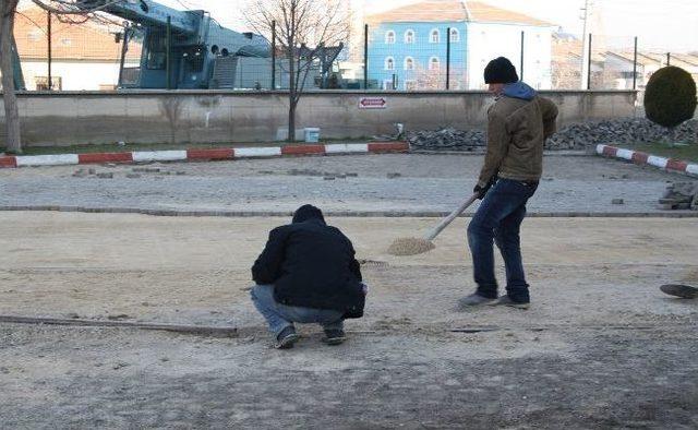 Rehabilitasyon Merkezi Bahçesi Yenileniyor