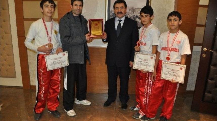 Arenaspor&rsquo;dan Başkan Odabaşı&rsquo;na Ziyaret