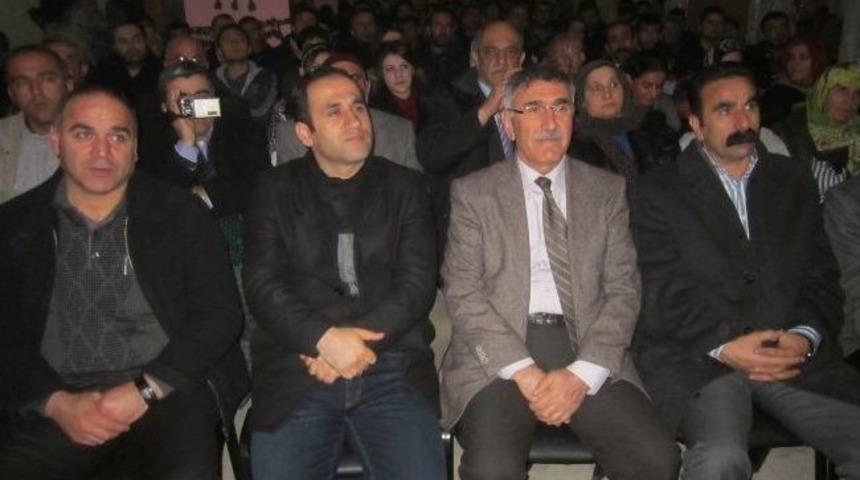 Hakkari&rsquo;de &lsquo;dengb&ecirc;jler Gecesi&rsquo;ne B&uuml;y&uuml;k İlgi