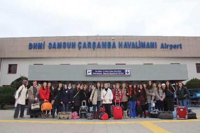 Samsunlu  g&uuml;ler Y&uuml;z ler İstanbul u Gezdi 1