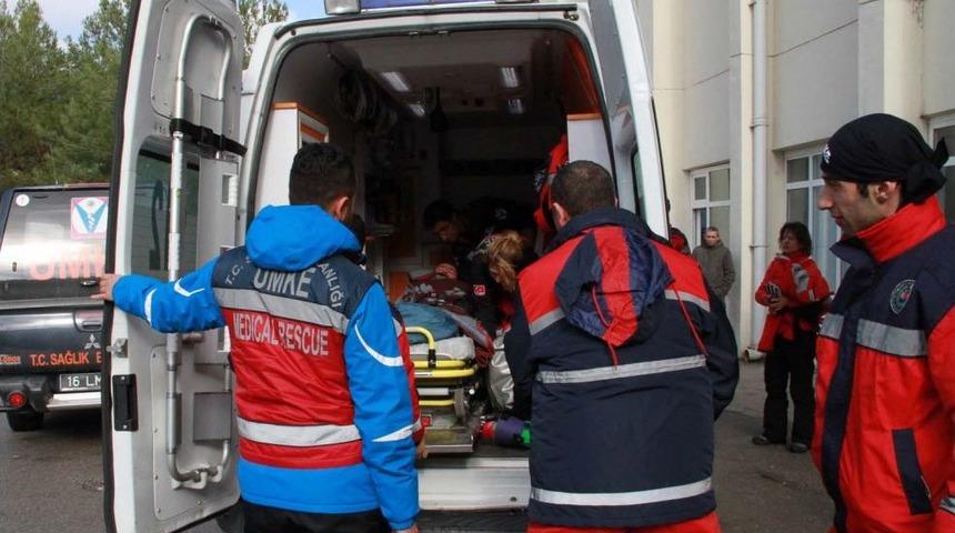 Uludağ'da Kaybolan Amat&ouml;r Dağcı Kar Mağarası Yaparak Hayata Tutundu