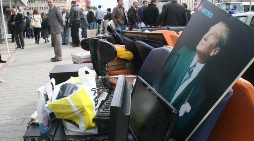 Adana&rsquo;da 13 İşyeri Ruhsatsız Olduğu Gerek&ccedil;esiyle Boşaltıldı