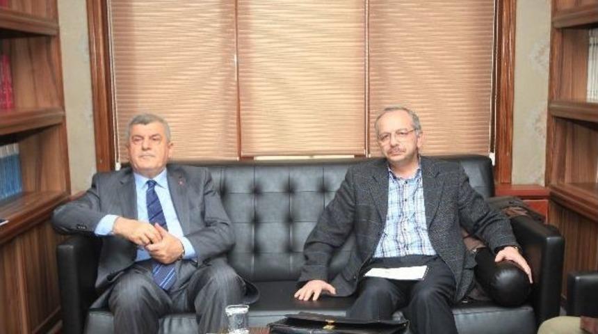 Kültür Sanat Etkinliklerine Prof. Dr. İsmail Kara Katıldı