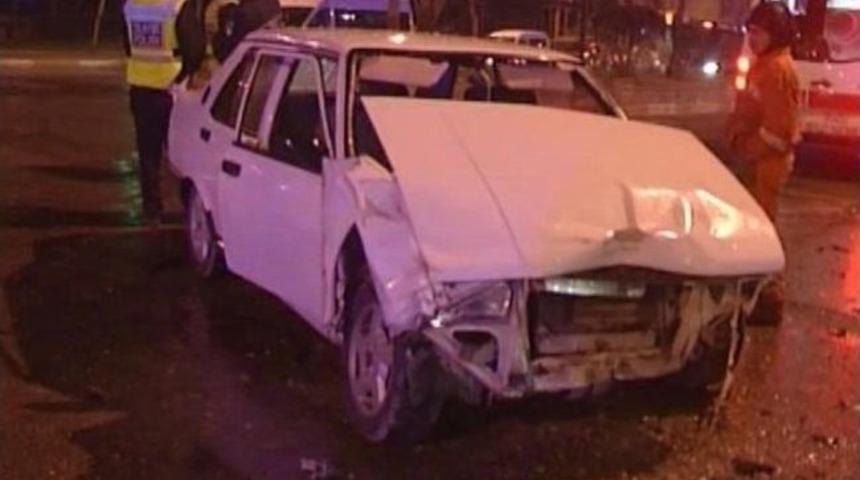 Denizli&rsquo;de Kaza: D&ouml;rt Yaralı