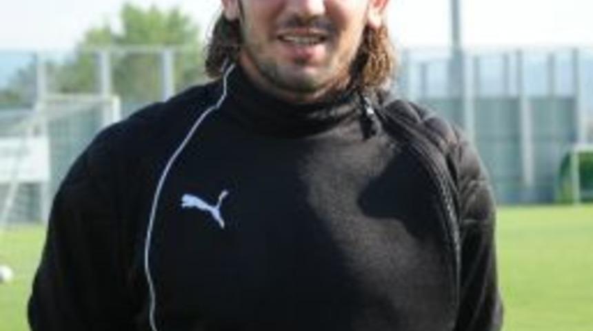 Bursasporlu Yavuz &Ouml;zkan Adanaspor&rsquo;a Kiralandı