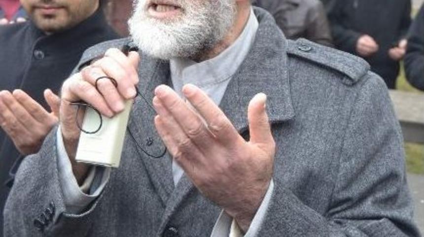 Mazlumder&rsquo;den Suriye&rsquo;de Hayatını Kaybedenler İ&ccedil;in Gıyabi Cenaze Namazı