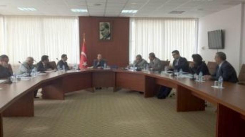 Genel Sekreter Bolat, Birim Müdürleriyle Toplantı Yaptı