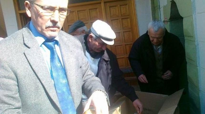 Hisarcık&rsquo;ta Cuma Namazı Sonrası Adak Geleneği