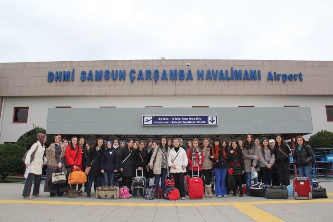 Samsunlu 'G&uuml;ler Y&uuml;z'ler İstanbul'u Gezdi