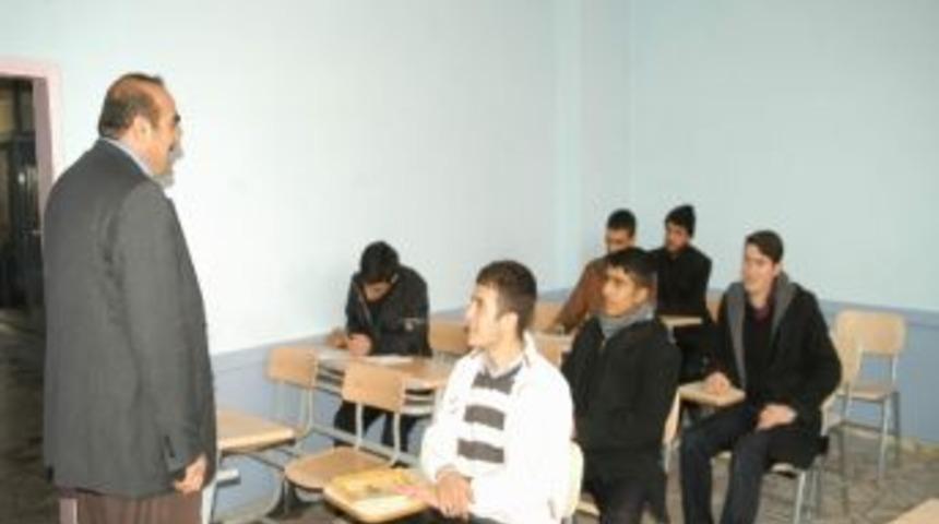 İmam Hatiplilere Yeterlilik Kursu