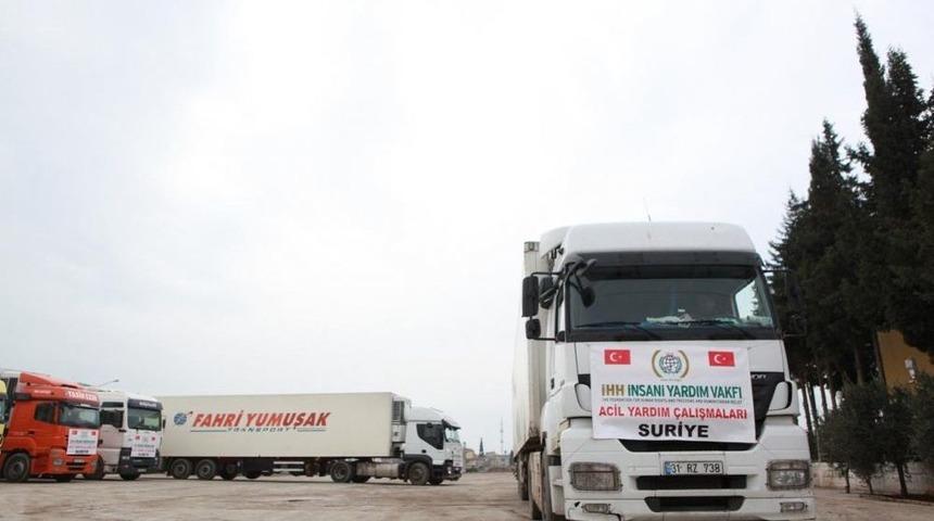 Suriye&rsquo;ye 13 TIR Yardım Malzemesi G&ouml;nderildi