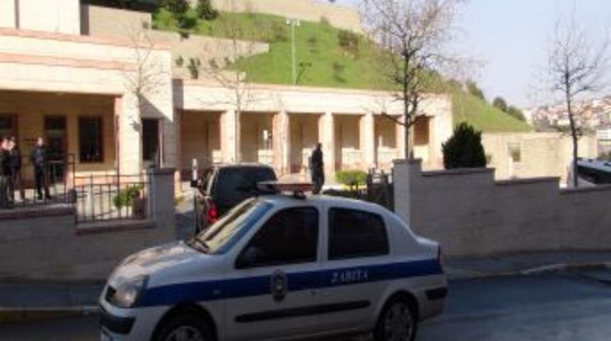 ABD Başkonsolosluğu&rsquo;nda G&uuml;venlik &Ouml;nlemi Artırıldı