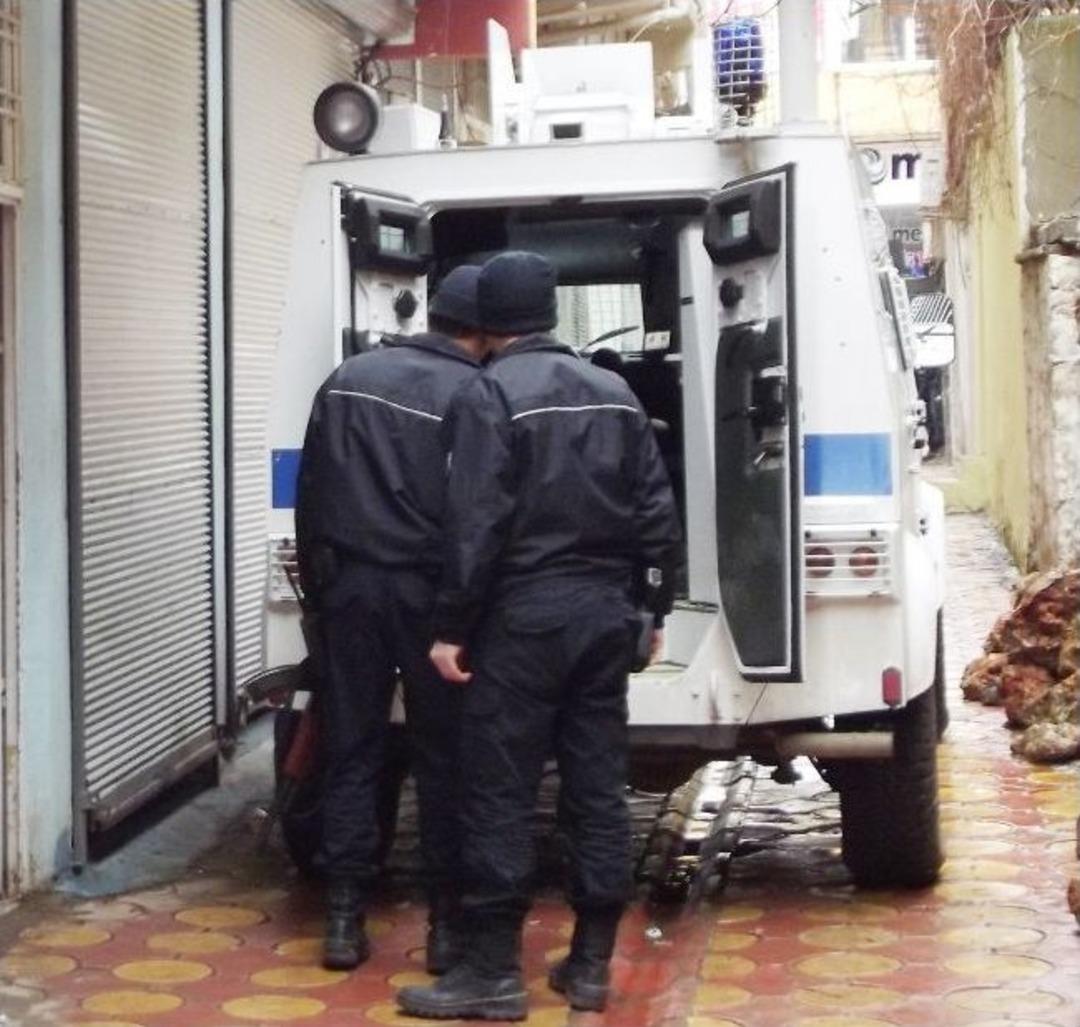 Silvan&rsquo;da Kumarhaneye Baskın