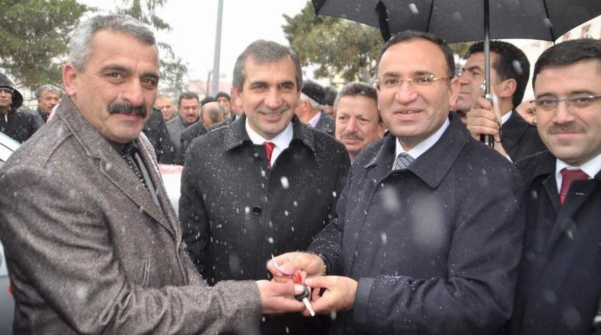 Bozdağ: Sağlıktaki Kast Sistemini AK Parti Kaldırdı