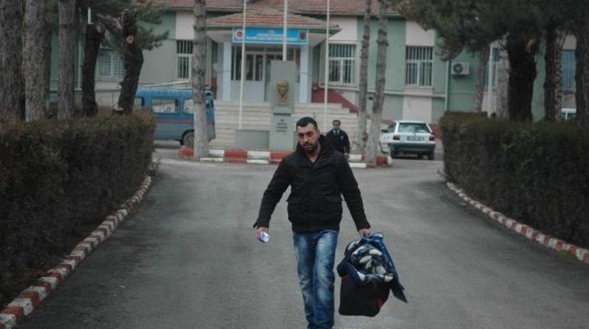 Elazığ'da 35 Mahkum Tahliye Edildi