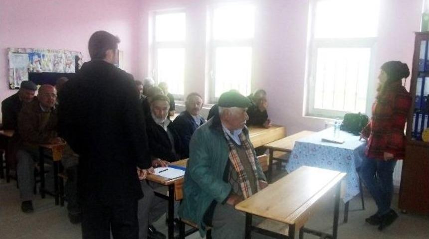 Besni İl&ccedil;e Tarım M&uuml;d&uuml;rl&uuml;ğ&uuml; Toplantılarına Devam Ediyor