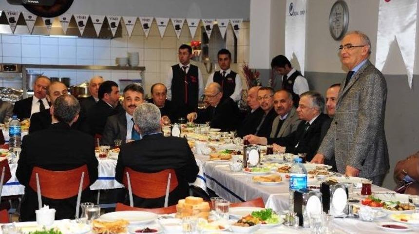 İ&ccedil;işleri Bakanı G&uuml;ler'den Başkan Yılmaz&rsquo;a S&uuml;rpriz Telefon