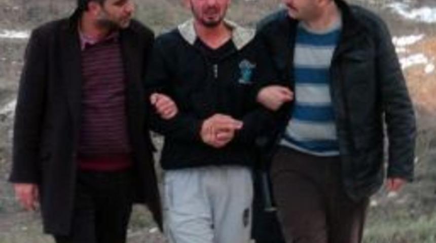 Annesini D&ouml;ven Dayısını &Ouml;ld&uuml;rd&uuml;