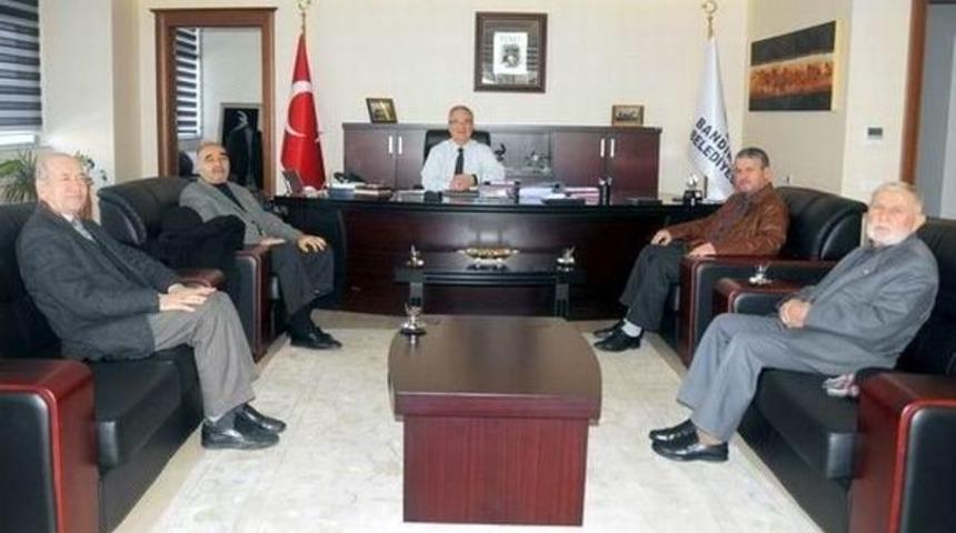 G&uuml;reş İhtisas Kul&uuml;b&uuml; Başkan Pekel&rsquo;i Ziyaret Etti