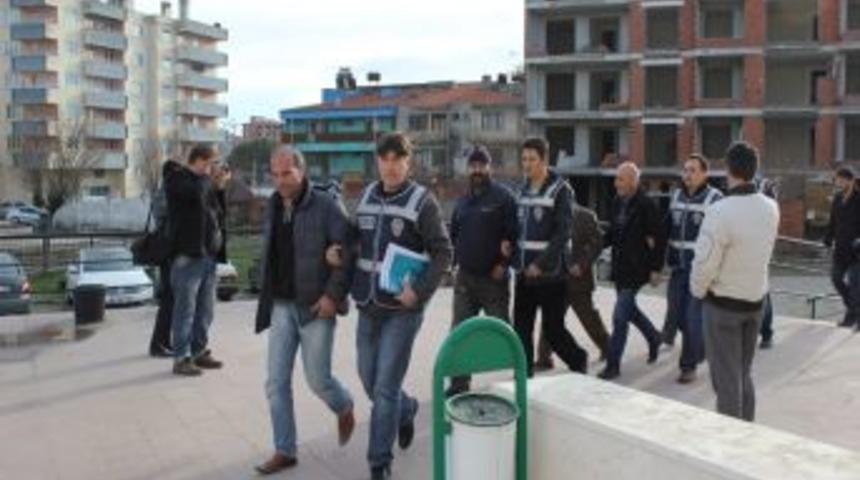 Tarihi Eser Ka&ccedil;ak&ccedil;ıları Serbest Bırakıldı